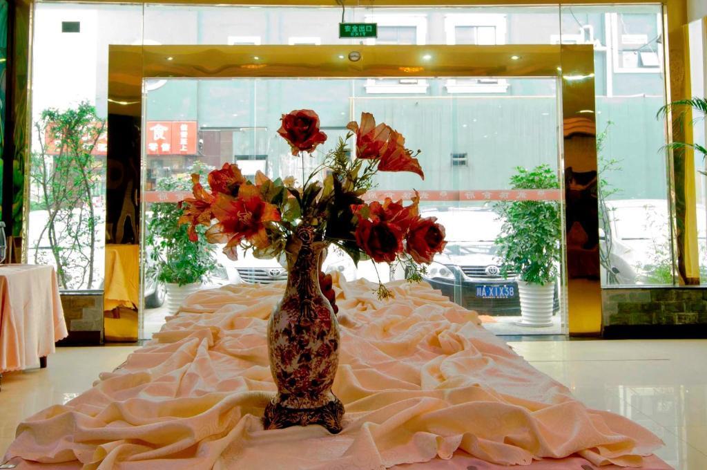 Tianhe Hotel Chengdu Extérieur photo