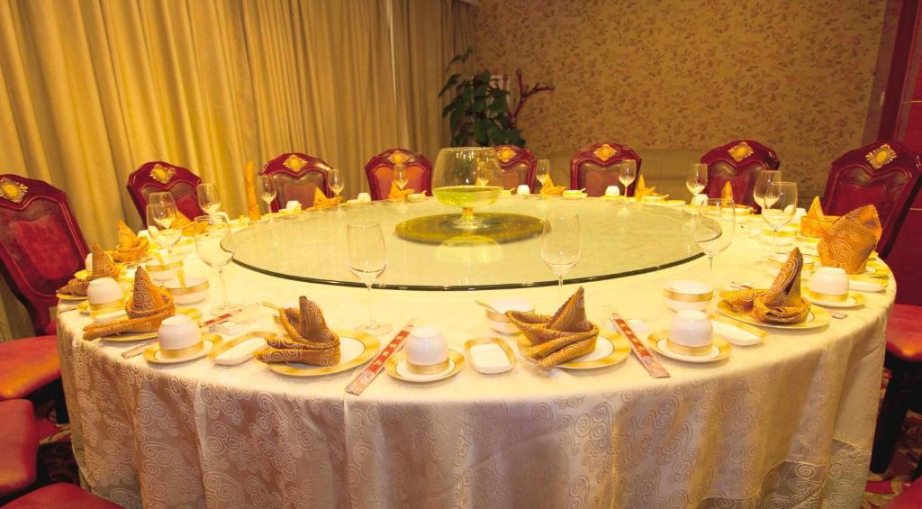 Tianhe Hotel Chengdu Extérieur photo
